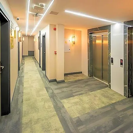 Elysian Airport